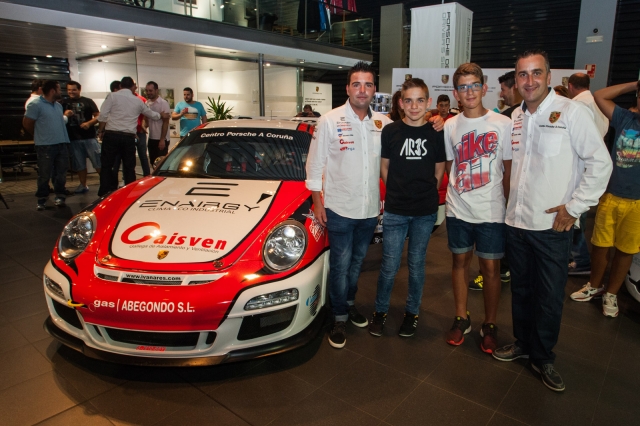 019 presentacin porsche 2010 ares racing 048